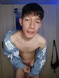 heyy_noah11 webcam model stream image