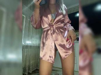 FloverGirl webcam model stream image