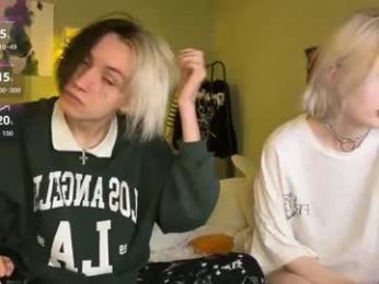 veryraretwins webcam model stream image