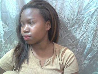 valeria223 webcam model stream image