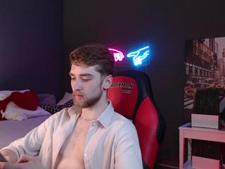 Markk A webcam model stream image
