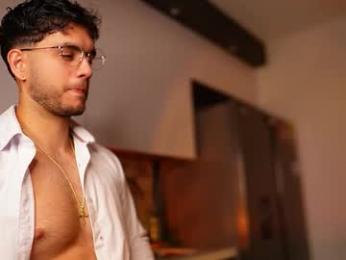 noha_miler webcam model stream image