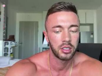 leon_lovefitness webcam model stream image