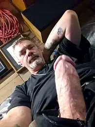 tileguyyy webcam model stream image