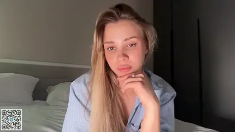 sunsally webcam model stream image