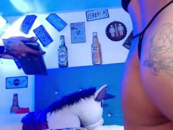 lili_roussi webcam model stream image