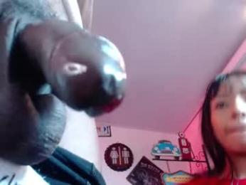 lili_roussi webcam model stream image