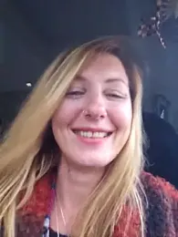 SheIsSomething webcam model stream image