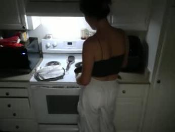 luh698171 webcam model stream image