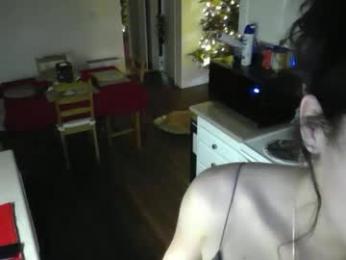 luh698171 webcam model stream image