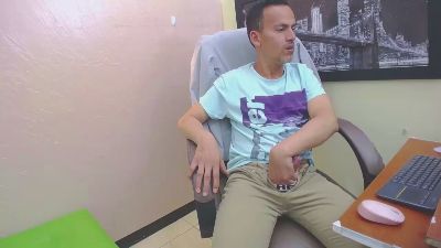 Oswaldo__ webcam model stream image