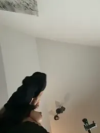 -Alisa webcam model stream image