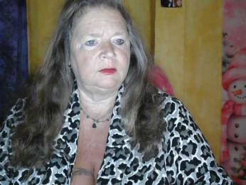 lady-vamp webcam model stream image