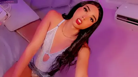 Daniiela_Ember webcam model stream image