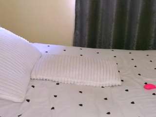 bustycece webcam model stream image