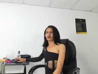 aisha_hotts777 webcam model stream image