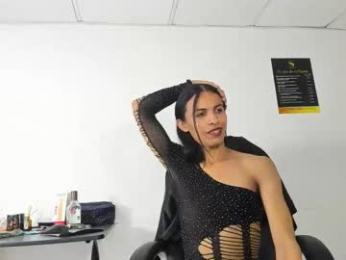 aisha_hotts777 webcam model stream image