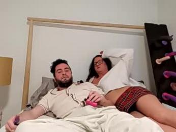 sinfulspouses webcam model stream image