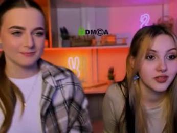 aria_moo webcam model stream image