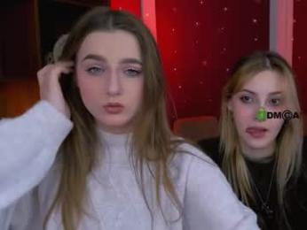 aria_moo webcam model stream image