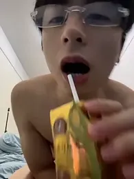 kissbaby-111 webcam stripchat model stream image