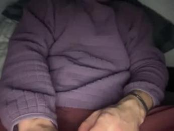 yungbull06 webcam model stream image