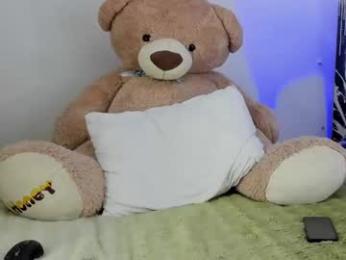 boyc02_ webcam model stream image