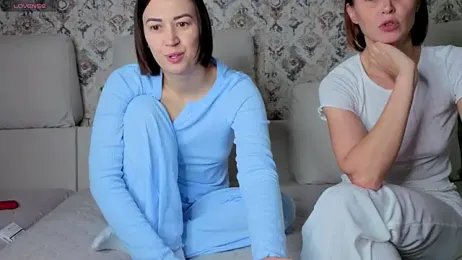 sweeetgirls2021 webcam model stream image