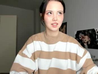 red_mok webcam model stream image