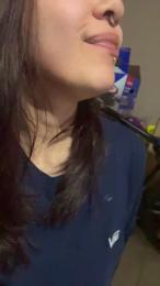 ludd_o webcam model stream image