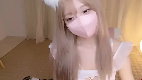 AZUnyan_ webcam model stream image