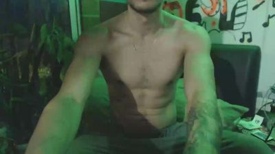 roystonee webcam model stream image