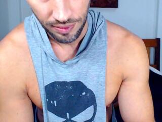 Ronnie X webcam model stream image