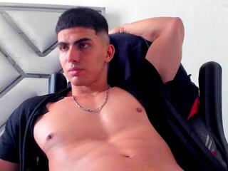 Tyler Durdeen webcam model stream image