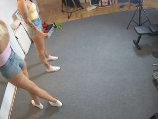 voyeurcam-julmodels-living-5 webcam camsoda model stream image