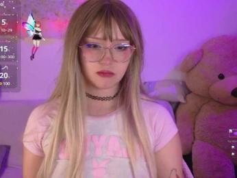 Kurochan420 webcam model stream image