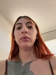 PurpleLinn webcam model stream image