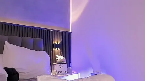 samycute_ webcam model stream image