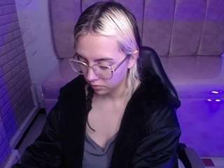 hela-v webcam model stream image