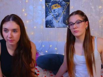 SilenTills webcam model stream image