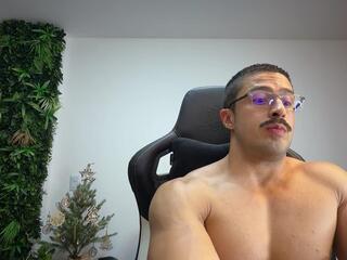Dante Santos webcam model stream image