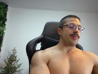 Dante Santos webcam model stream image
