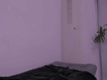 Miiafoxxx webcam model stream image