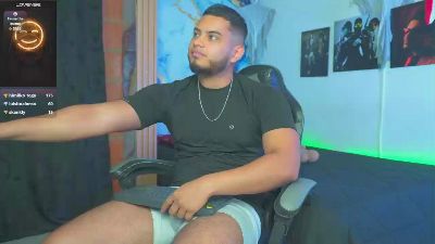 Tyler_price webcam model stream image