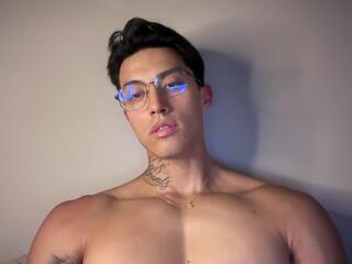 Jakee Tyler webcam model stream image