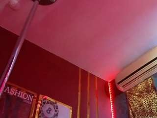 alisssa4 webcam model stream image