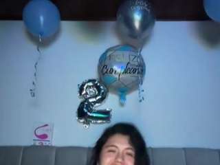 ellaq webcam model stream image