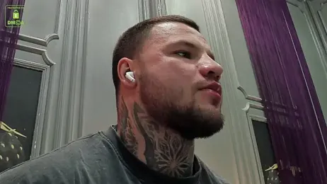 OliverSport webcam stripchat model stream image