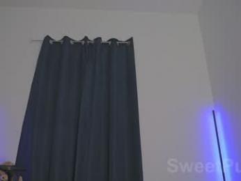 sweetpulse_ webcam model stream image