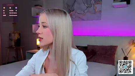 Anellyball webcam model stream image